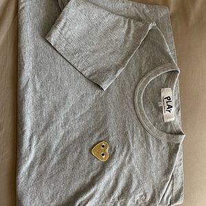 Brand new gold heart COMME DES GARÇONS t-shirt !!!💛 size XL never worn!